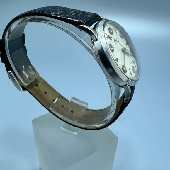 Vintage Gruen Precision Mens Diamond Dial Watch - Picture 2 of 11